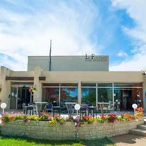 *** Hotel Le - Nouvelle équipe - Groupe Logis France