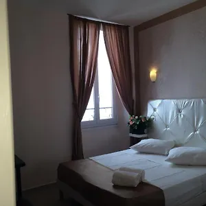 ** Hotel Arcotel A 4 Minutes Du Palais Des Festivals France